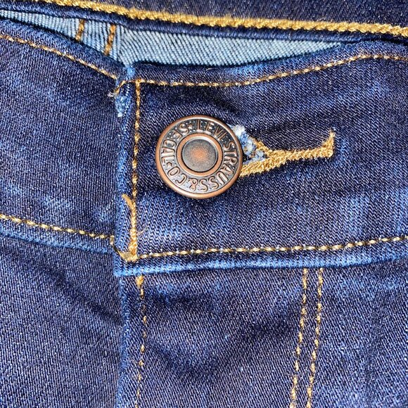 Levi’s Midrise Skinny Jeans, NWT, Size 6 Long / 28W and 34L - Picture 3 of 10